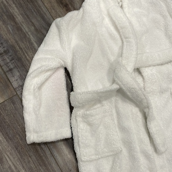 Chakir Linen Plush Robe - Picture 7 of 9